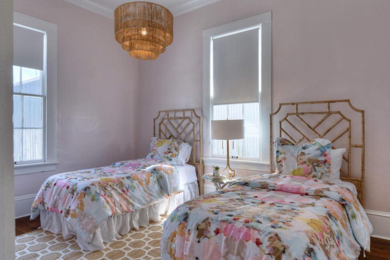 The White House Galveston Villa ภายนอก รูปภาพ